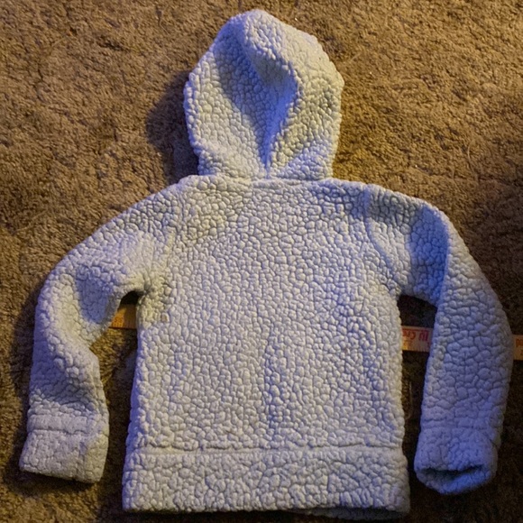 Disney, Jumping Beans. Child size 4. Elsa faux fur - Picture 4 of 4